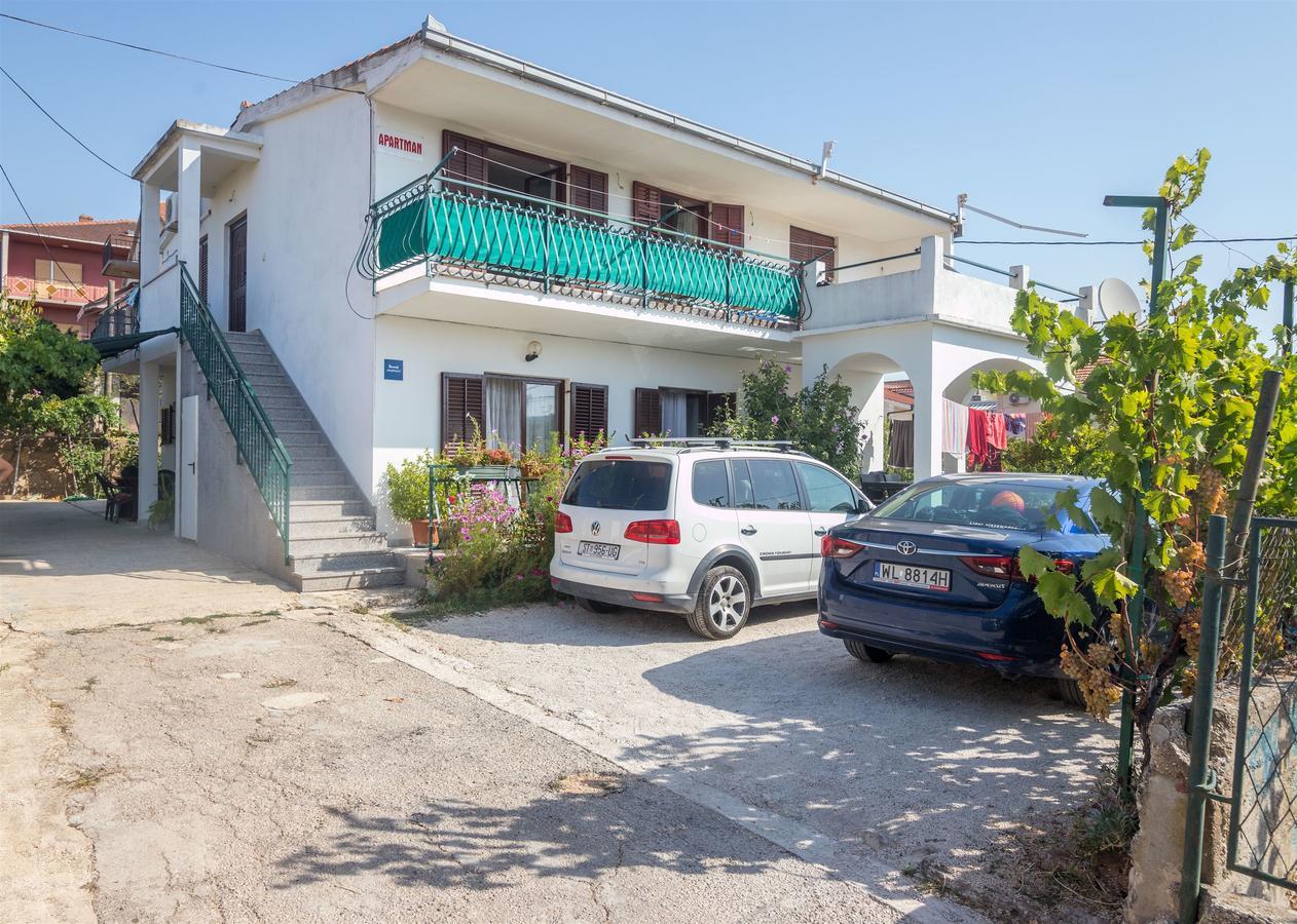 Apartment Vinka Трогир Экстерьер фото
